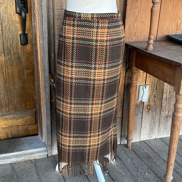 Requirements Dresses & Skirts - Vintage Requirements wool blend skirt size 12
